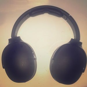 Skull candy headphones Bluetooth